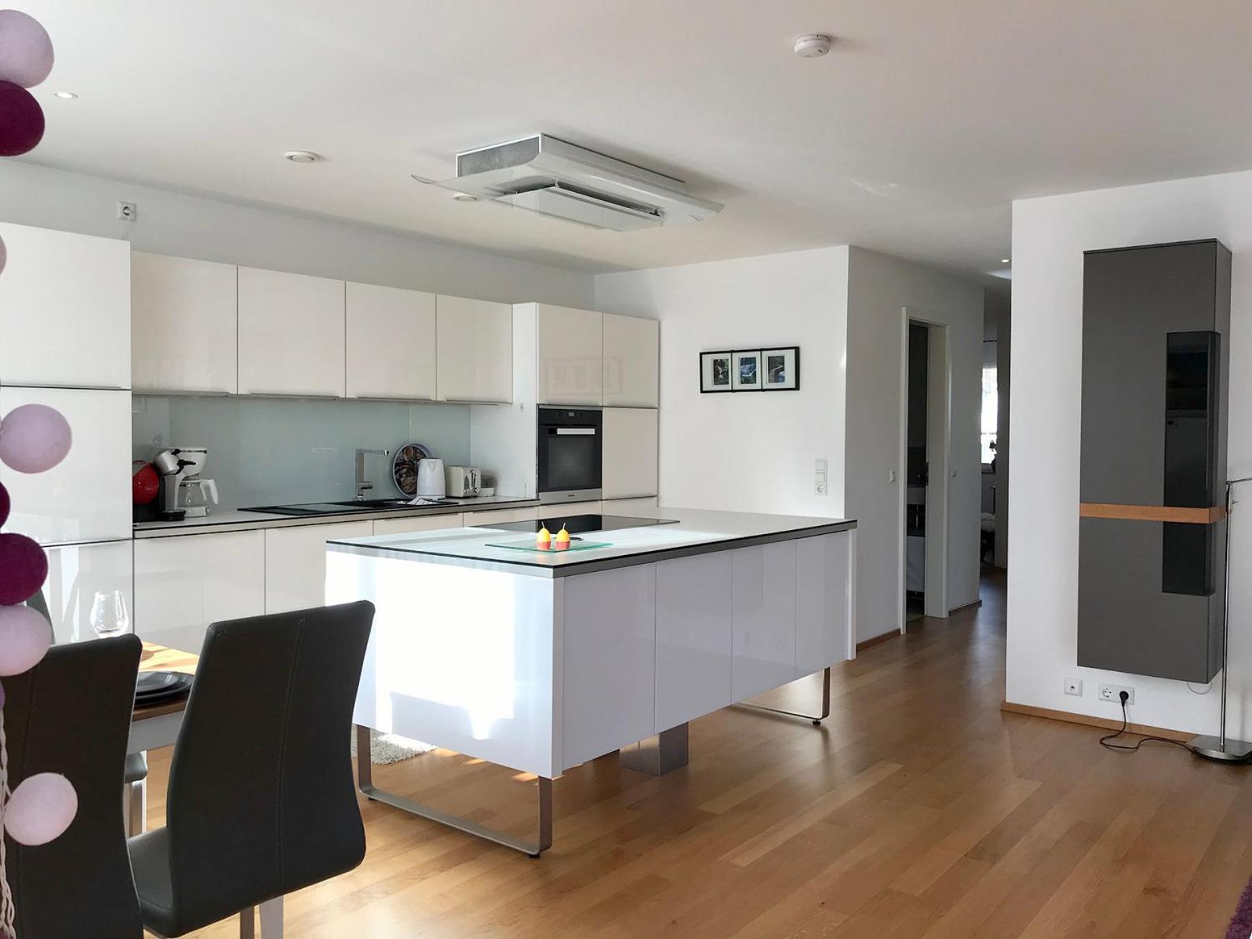 Ferienwohnung Central 1St Floor - Hochwertige Wohnung Mit Balkon Und Aufzug Линдау Екстериор снимка